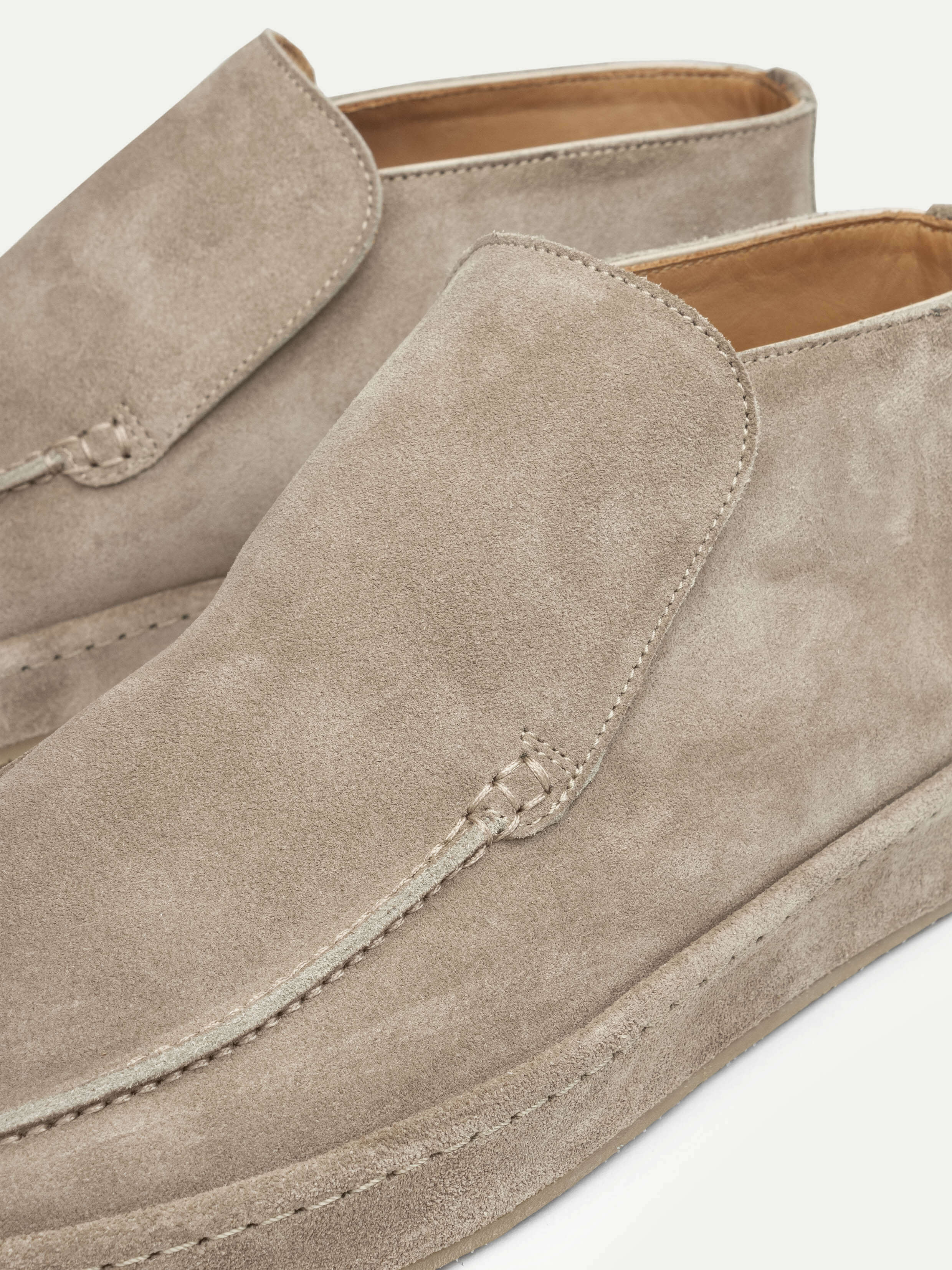 Mayfair Capitale City Suede Loafer Light Grey