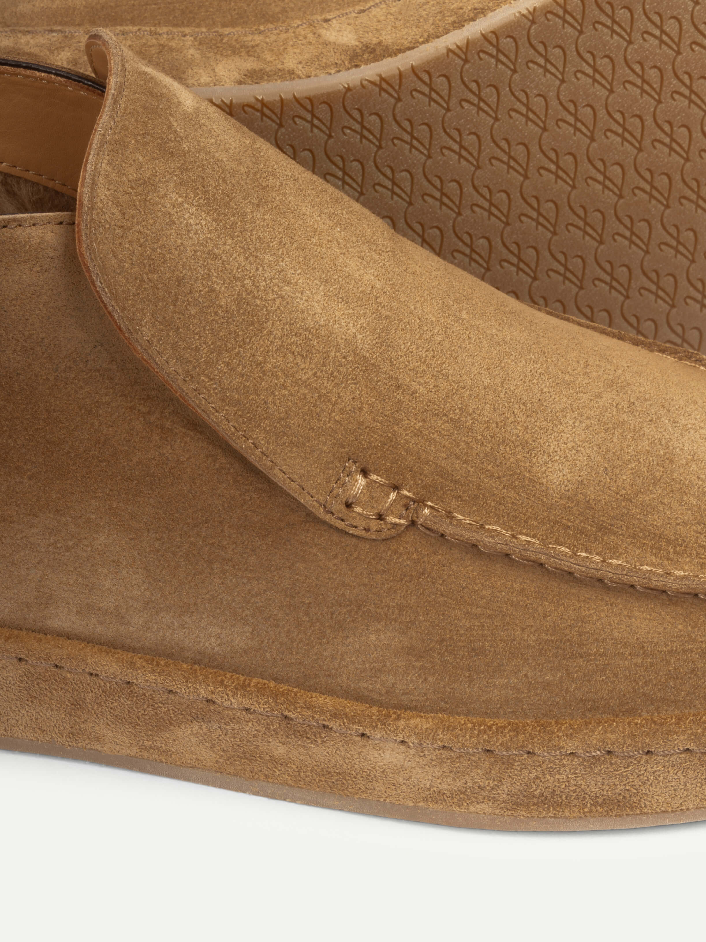 Mayfair Capitale City Suede Loafer Caramel