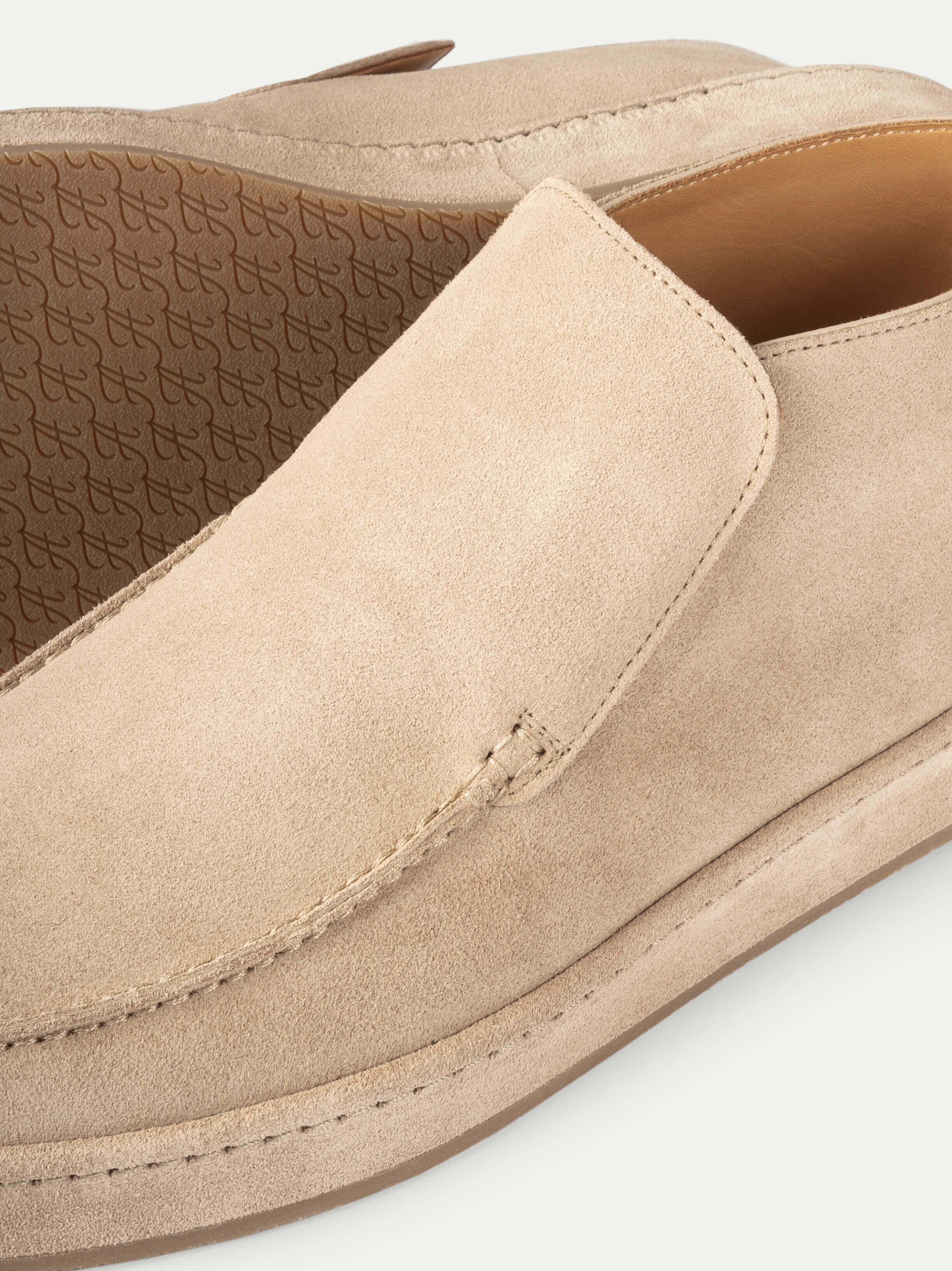 Mayfair Capitale City Suede Loafer Light Beige