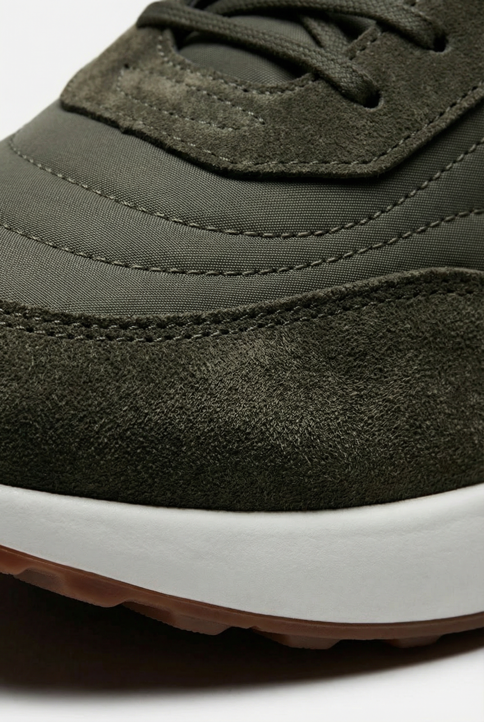 Bergamo Suede Sneaker Olive