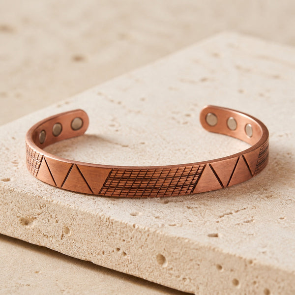 Crest Radiance Copper Bracelet